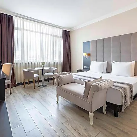Elite Dragos Hotel 5*